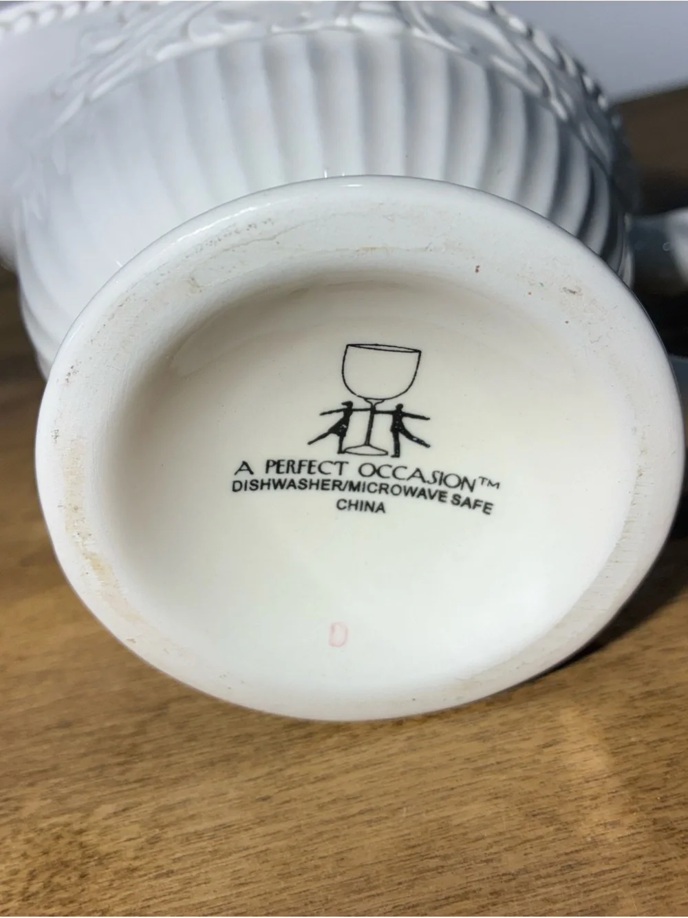 A Perfect Occasion White Embossed Gravy Boat Sauce Server Scrolls China